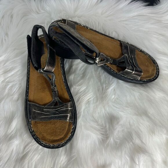 Naot Cymbal NWOT Metallic Leather Gladiator Sandals Sz 38/US 7-7.5 - Picture 3 of 7